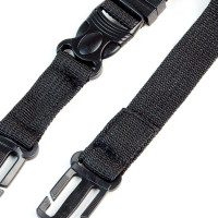 PITT-Unterarmgurt sorgt für eine äußerst komfortable, feste Position des Gurtes. PITT-Unterarmgurt sorgt für eine äußerst komfortable, feste Position des Gurtes.