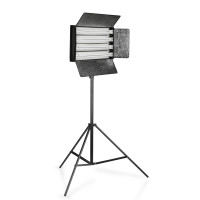 Walimex Flächenleuchte 220W SP + Stativ 355cm Walimex Flächenleuchte 220W SP + Stativ 355cm